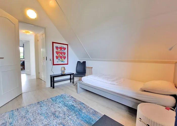 Buiten Plaats 142 * Callantsoog